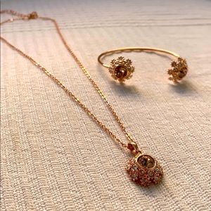 Ted Baker X Swarovski Necklace and Bracelet Set